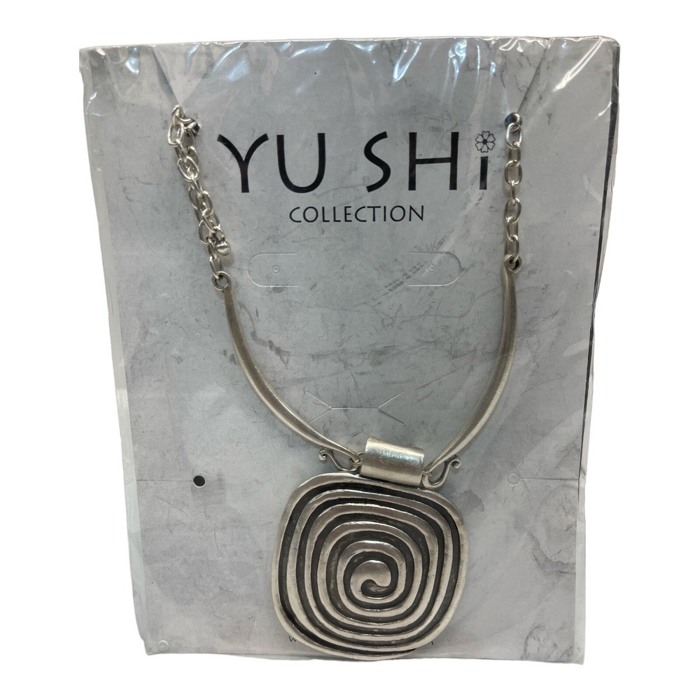 Yu Shi Silver Women's Necklace